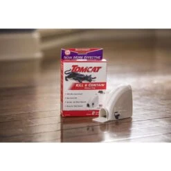 Tomcat Kill & Contain Small Covered Animal Trap For Mice 2 Pk -Roundup Hub 2263368a 44ef 44a7 bd2f faebd2c38e9e