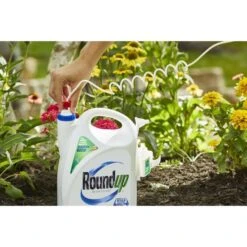 Roundup Weed And Grass Killer RTU Liquid 1.33 Gal -Roundup Hub 2a0d7142 3a16 4a33 a192 b3034ebd774f