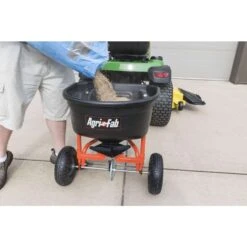 Agri-Fab 10 Ft. W Tow Behind Spreader For Fertilizer/Grass Seed/Ice Melt 110 Lb -Roundup Hub 33d4bde4 54e3 4005 97fc d915835dc6e9