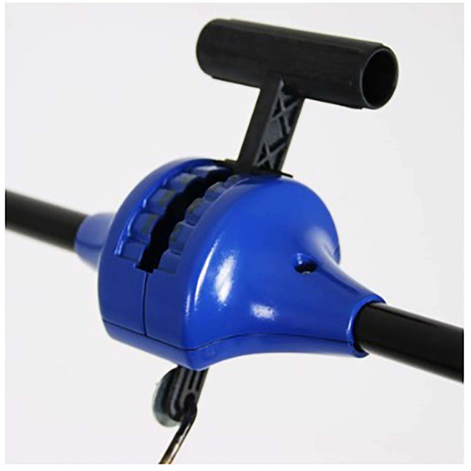 Chapin 96 In. W Push Spreader For Salt/Ice Melt 70 Lb 2 Chapin 96 In. W Push Spreader For Salt/Ice Melt 70 Lb - Image 2