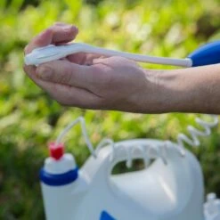 Tomcat Comfort Wand Animal Repellent Liquid For Deer 1 Gal -Roundup Hub 5564b67d 0f33 49f7 97d5 acd3595679a7