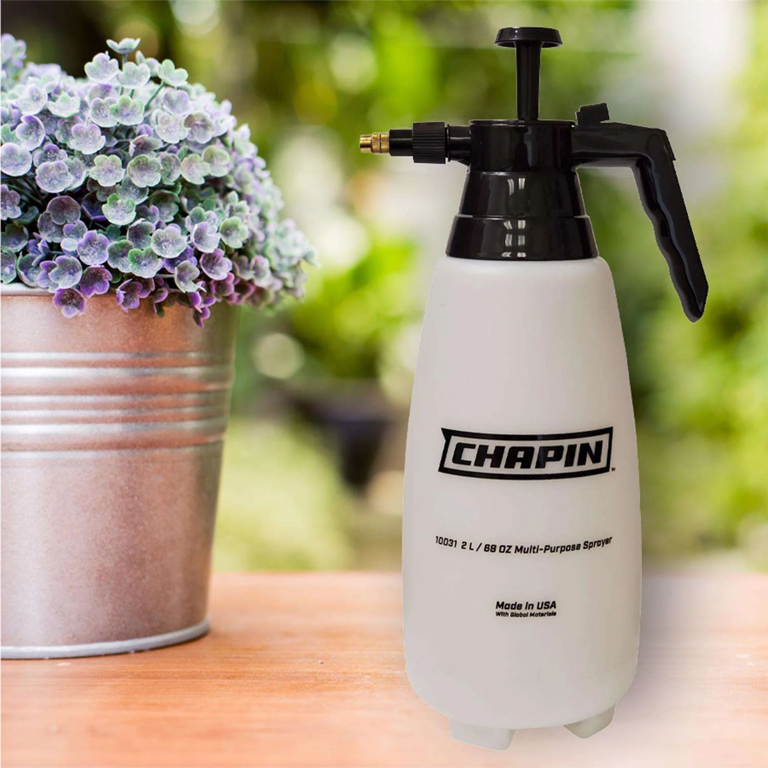 Chapin 68 Oz Hand Held Multi-Use Sprayer 7 Chapin 68 Oz Hand Held Multi-Use Sprayer - Image 7