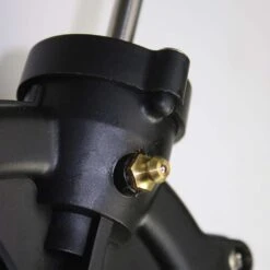 Chapin 216 In. W Push Spreader For Salt/Ice Melt 100 Lb -Roundup Hub 895d2dbc 940e 406d 833d f73718303c42