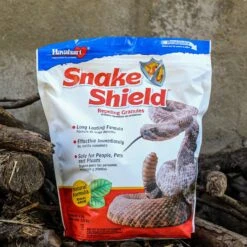 Safer Brand Snake Shield Animal Repellent Granules For Snakes 4 Lb -Roundup Hub b5ac5943 77ea 40a3 b53c 25d0b0a91022