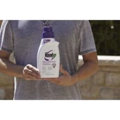 Roundup Weed And Grass Killer Concentrate 35.2 Oz -Roundup Hub cb87ba53 2c77 4ac2 a937 45a2cf3e3f28