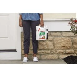 Tomcat Animal Repellent Liquid For Rodents 1 Gal -Roundup Hub e929d41a 7992 43f6 953e 44db43296d5c